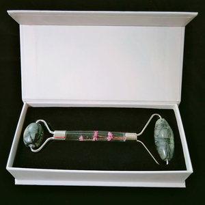 Rouleau de massage facial Huiying pour le visage et le corps, poignée en forme de fleur, rouleau en jaspe <span class=keywords><strong>Picasso</strong></span>, <span class=keywords><strong>prix</strong></span> de gros - Product Image 1