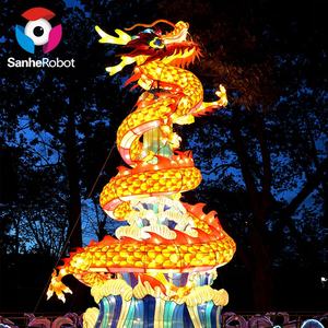 Belle lanterne en soie du Nouvel An chinois étanche personnalisée pour les installations du parc d'attractions - Product Image 4