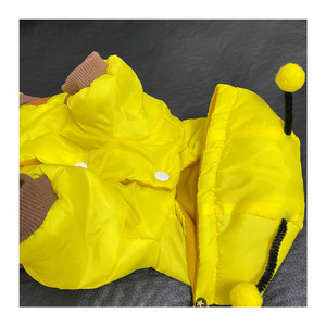 Ropa para mascotas para perros pequeños, sudadera con capucha amarilla, diseño bonito, ropa de otoño e invierno para Teddy Schnauzers y otras mascotas - Product Image 2