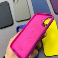 Étui de téléphone magnétique en silicone liquide de luxe pour iPhone 16 17 Pro Max, compatible avec la charge sans fil, avec boîte d'emballage