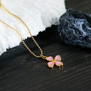 Collar Francés Vintage con Flor de Cuatro Hojas Chapado en Oro de 18K, Diseño Simple con Gota de Aceite, Regalos para Bodas, Fiestas y Compromisos - Product Image 6