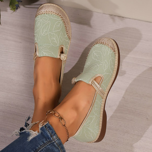 New Chinese <b>Style</b> Large Size Toe Soft Bottom for Women Autumn Low-heeled European and American Shoes Slip-on Lazy Shoes - Product Image 4