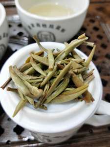 Tè Bianco Silver Needle Biologico USDA, Bai Hao Yin Zhen Premium-AA, Foglie Sciolte da Fuding Fujian per Vendita all'Ingrosso e OEM - Product Image 3