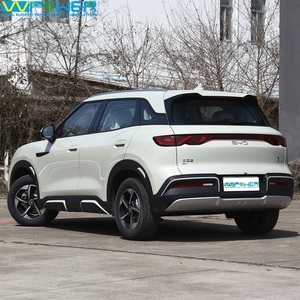 BYD Voiture d'<span class=keywords><strong>occasion</strong></span> Yuan up 2025 Édition Conduite Intelligente 401km Longue Autonomie Véhicule Électrique d'<span class=keywords><strong>Occasion</strong></span> Petit SUV en Stock - Product Image 3