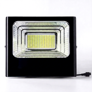 ไฟสปอร์ตไลท์ LED พลังงานแสงอาทิตย์ 100W IP67 ตัวเรือนอะลูมิเนียมหล่อขึ้นรูป สำหรับสวนภายนอกอาคาร ติดผนัง มุมลำแสง 170 องศา ได้รับการรับรองมาตรฐาน CE พร้อมรีโมท - Product Image 1