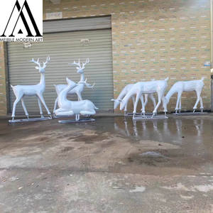 बड़े सफेद रेशा हिरण मूर्ति छुट्टी दृश्य सजावट होटल लॉबी आभूषण ज्यामितीय कला स्थापना पुनर्हिरण मूर्तिकला - Product Image 2