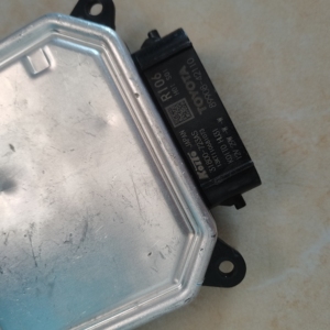 Módulo <span class=keywords><strong>de</strong></span> Control <span class=keywords><strong>de</strong></span> Balasto para Faros LED Original Usado 89907-42110 89908-42110 para Subaru Solterra 2023-2024 - Product Image 6