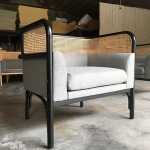Sofá Individual de Madera de Caña Targa Gebruder Thonet Vienna - Product Image 1