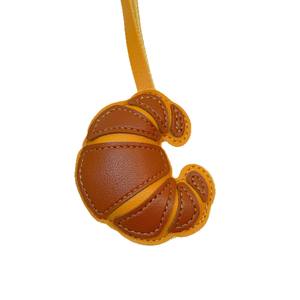 เครื่องประดับห้อยกระเป๋าแฟชั่น งานแฮนด์เมด ดีไซน์เก๋ หลายชั้น ประดับด้วยฮอร์นและแพทช์ รูปทรงขนมปัง พร้อมสายคล้องและพวงกุญแจ - Product Image 5