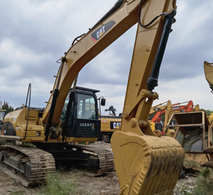 รถขุดตีนตะขาบ Caterpillar 312D มือสอง นำเข้าจากญี่ปุ่น น้ำหนัก 12 ตัน เหมาะสำหรับงานก่อสร้างและวิศวกรรม  ขาย - Product Image 5