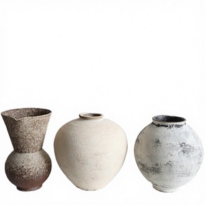 Jarrón de Cerámica Artesanal Estilo Bohemio, Maceta de Arcilla Gruesa, Ecológica y Ligera para Decoración de B&B - Product Image 3