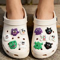 Adorno de PVC para Zuecos de Halloween, Hebilla Decorativa para Zapatos, Clip de Plástico, Accesorio DIY para Jardín, Fantasma, Calavera, Murciélago, Monstruo A2-111 China