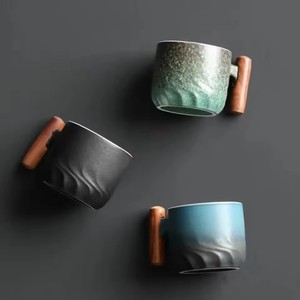 Mug à café rétro en céramique fait à la main de 80 ml avec poignée en bois, tasse à eau de bureau, mug à thé avec filtre, cadeau d'anniversaire sublime, vaisselle, tasses à lait - Product Image 1