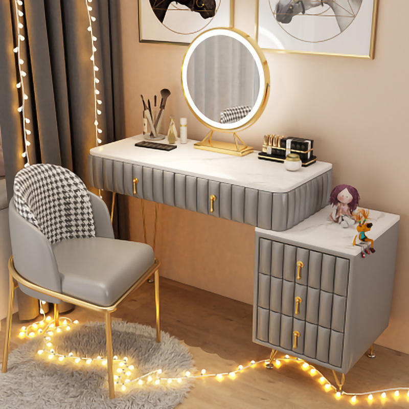 スタイリッシュな快適さ：エフェゼタダイニングチェアでダイニング