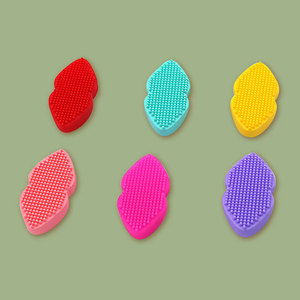 <span class=keywords><strong>Brosse</strong></span> nettoyante visage en silicone en forme de lèvres, <span class=keywords><strong>exfoliante</strong></span>, douce, pour un nettoyage en profondeur des points noirs, de l'acné et des pores. - Product Image 4