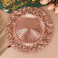 Nouvelles assiettes de présentation rondes de 13 pouces de style européen pour la décoration de table de mariage et de fête, motif floral or et argent, en plastique