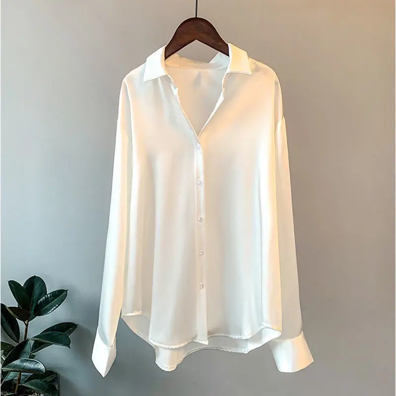 Free Sample OEM/ODM Vintage Women Satin Shirt Blouses Tops Turn Down Collar Long Sleeve Button blusa para mujer Trending Loose