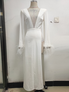 Abito da sera <span class=keywords><strong>bianco</strong></span> alla moda 2026, sexy, a maniche lunghe <span class=keywords><strong>con</strong></span> polsini in piume di struzzo e <span class=keywords><strong>spacco</strong></span> alto <span class=keywords><strong>con</strong></span> paillettes, per feste di gala - Product Image 1