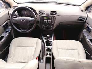 Véhicule d'<span class=keywords><strong>occasion</strong></span> Wuling Hongguang S 2019, type de base 1.5, 5 places, transmission manuelle, 5-8 places, bien entretenu, voiture d'<span class=keywords><strong>occasion</strong></span> économique - Product Image 6