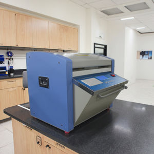 Hoogrenderende Diëlektrische Sterkte Testerapparatuur Voor Laboratoriumbenodigdheden Voor Oliestroomonderbrekers Met Olie Gevulde Kabels - Product Image 4