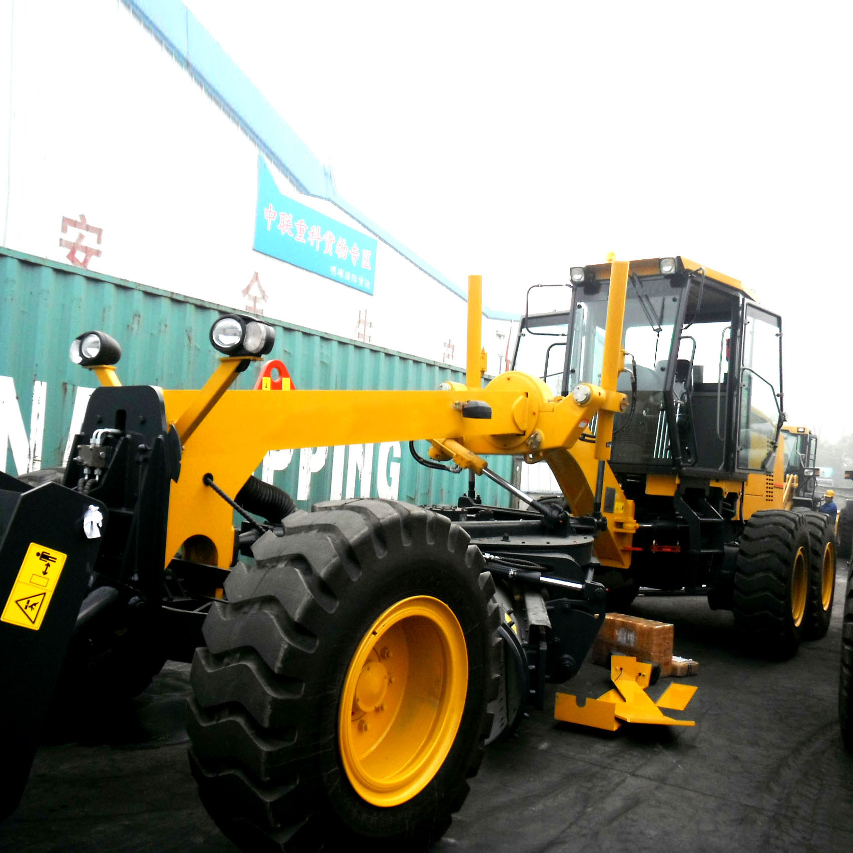 Shantui Authority Dealer SG19 High Efficiency Road Machinery Motor Graders for Sale