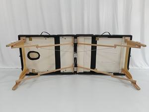 Cama de Masaje Plegable de PVC de 4 Secciones, Multi-ajustable, Personalizable para Uso en Hoteles, Gimnasios, Spa y Salones de Belleza, Venta Directa de Fábrica - Product Image 4