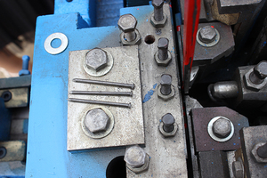 Chine Clou de fil faisant la ligne de production d'équipement de machine moteur de composant de noyau de prix pour la <span class=keywords><strong>fabrication</strong></span> de clou et de <span class=keywords><strong>vis</strong></span> - Product Image 2