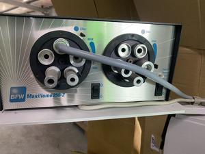 二手 Moller <span class=keywords><strong>Wedel</strong></span> EF4000 手术显微镜，带光源和脚踏开关 - Product Image 2