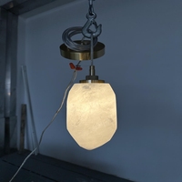 Lampe suspendue minimaliste en laiton en forme de cristal, abat-jour en albâtre, source de lumière à économie d'énergie, blanc chaud 2700K, éclairage 5 ans