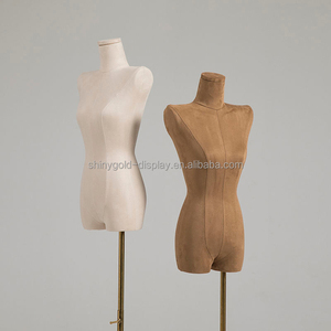 Manichino <span class=keywords><strong>Sartoriale</strong></span> Femminile in Legno Colorato Personalizzato con Braccia in Velluto Scamosciato e Spalle Piatte per Negozi di Abbigliamento - Product Image 2