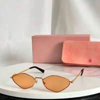 Lunettes de soleil tendance à monture carrée en métal avec verres dégradés or orange, protection UV, pour unisexe, utilisation en extérieur
