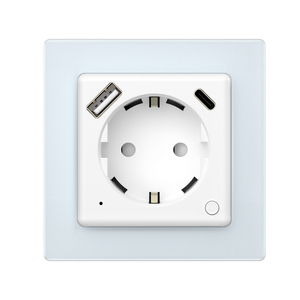 Prise murale intelligente AVATTO WOT20-EU 20W PD USB-C Charge rapide WiFi 2.4G Surveillance de la consommation d'énergie Protection contre les surcharges Installation flexible - Product Image 1
