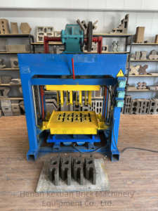 Tijdbesparende en draagbare 4-40 baksteenmachine, hete verkoop in <span class=keywords><strong>Botswana</strong></span>, met mineraalpoeder blokvormmachine - Product Image 2