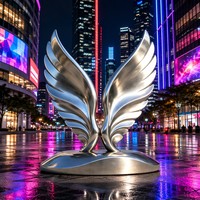 Sculpture d'ailes d'ange en acier inoxydable 3D poli avec des thèmes de fée et de musique - Art moderne pour la fête nationale ou les cadeaux de Noël