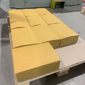 Hecho en Italia, Carte Dozio, Papel Ecológico Reciclado para Envolver Alimentos y Pan, y Salvamanteles para Comer, 100g/m - Product Image 1