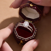 Ensemble de bagues de fiançailles en argent S925 avec 2 moissanites ovales en halo, tige torsadée pavée et alliance de mariage incurvée empilable pour femme