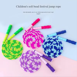 <span class=keywords><strong>Corde</strong></span> à <span class=keywords><strong>sauter</strong></span> pour enfants à longueur réglable, en PVC, avec perles souples à joint de bambou, pour l'entraînement quotidien - Product Image 1