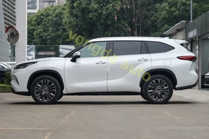 Toyota Highlander Modèle 2026 380T, Édition Luxe à Quatre Roues Motrices, Vue Panoramique à 360 Degrés, Grand Stock Disponible à Bichkek - Product Image 4