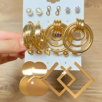 Nouvelle Mode Boucles d'Oreilles Puces Plaqué Or pour Femmes Ensemble de Bijoux Perles Usage Quotidien Fête Luxe Pierres Cristallines