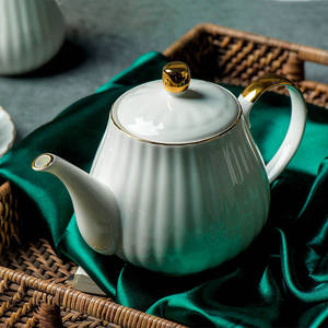 European-style Bone China <b>Coffee</b> suit <b>Coffee</b> Cup Embossed Gold Vintage European-style 15 Head Creative <b>Gift</b> suit Cup - Product Image 3