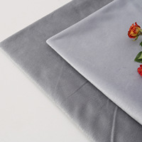 Tissu en velours brodé 100 % polyester tricoté, teint, super doux, moderne, résistant à l'abrasion, en stock chez le fabricant, pour jouets en peluche à poils courts