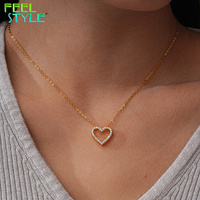 Collier Pendentif Cœur en Moissanite en Argent Sterling 925, Chaîne Cœur en Moissanite, Chaîne en Argent avec Cœur en Moissanite