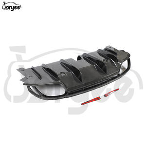 Joryee Diffuseur de pare-chocs arrière en fibre de carbone Kit de carrosserie d'échappement pour <span class=keywords><strong>Alfa</strong></span> <span class=keywords><strong>Romeo</strong></span> <span class=keywords><strong>Giulia</strong></span> Quadrifoglio <span class=keywords><strong>2017</strong></span>-2020 Accessoire de réglage - Product Image 2