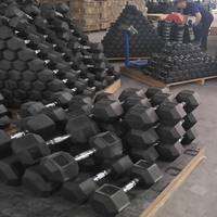 Ensemble d'haltères hexagonaux fixes en acier et caoutchouc pour exercices à domicile de haute qualité en gros avec support et support pour haltères à trois couches