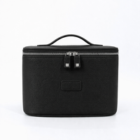 Vente en gros d'usine, étui de toilette en cuir portable pour femmes, grand format, avec logo personnalisé, étui cosmétique en cuir PU imperméable avec poignée
