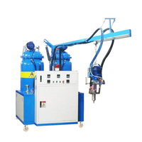 Machine à mousser le polyuréthane ignifuge Équipement de mousse de polyuréthane à deux composants pour les matériaux d'isolation