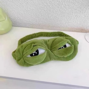 Masque de sommeil occultant grenouille aux grands yeux, motif dessin animé amusant, en polyester doux pour la peau, vente de liquidation transfrontalière - Product Image 4
