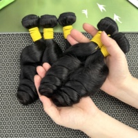 Grossiste de mèches de cheveux humains vietnamiens bruts, ondulés, non traités, alignés aux cuticules, extensions de tissage ondulées rebondissantes