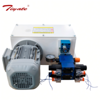 Groupe hydraulique compact suspendu avec montage en hauteur et électrovanne intégrée pour unité de puissance hydraulique de scie à panneaux