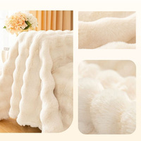 Housse de canapé en fausse fourrure de qualité supérieure, épaisse, moelleuse, antidérapante, chaude, lavable en machine, pour canapé 3 places, pour salon, usage domestique